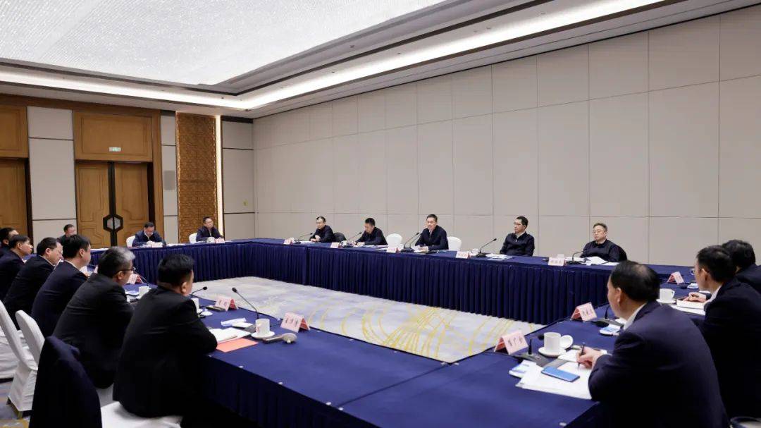 苏州召开2025年援派干部代表座谈会