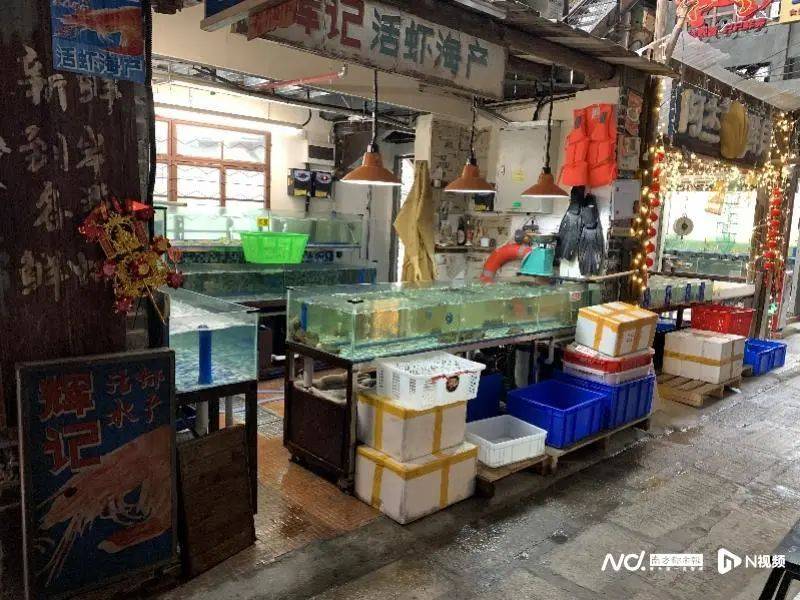 大门紧闭！真的关了！曾一天排队近3000桌……