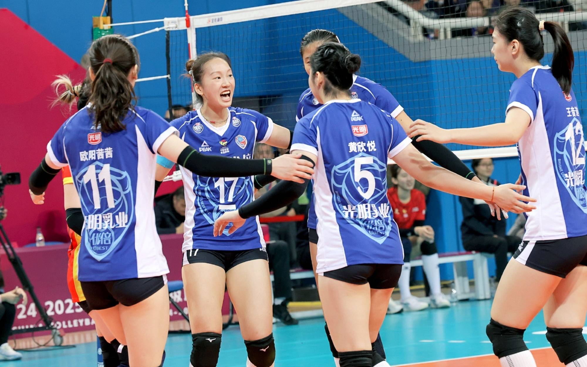 大冷门！天津女排0-3遭上海双杀 李盈莹伤停卫冕梦碎