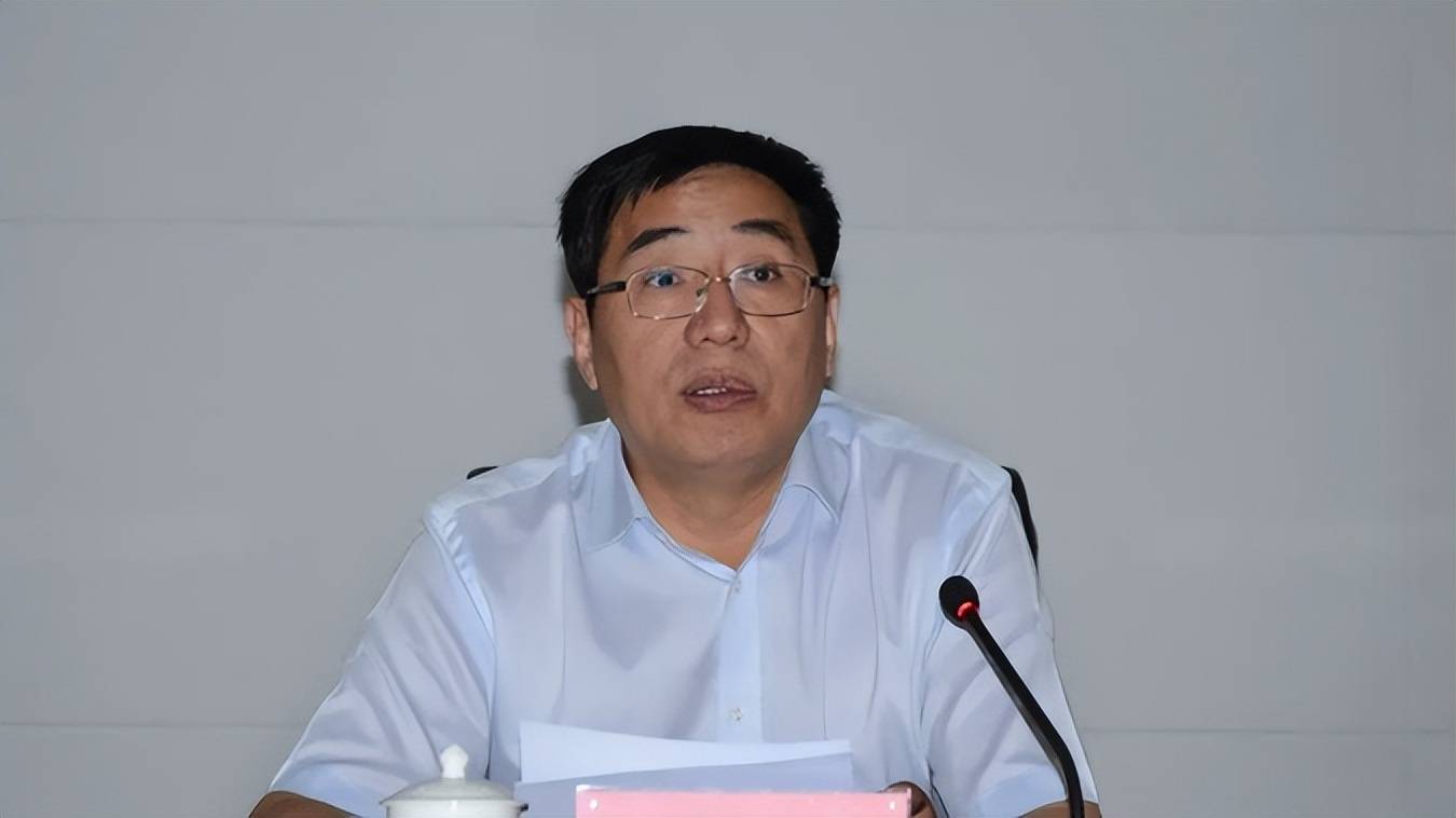 甘肃省原副省长杨子兴被公诉，曾因违反中央八项规定精神被公开通报